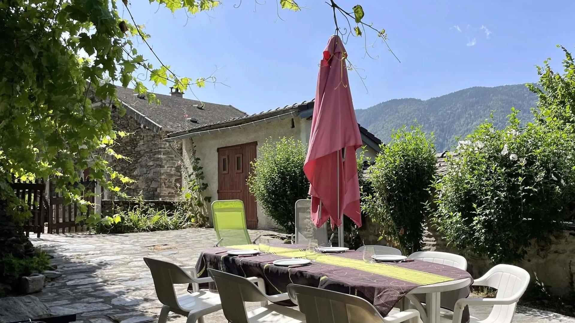 別荘 Tignac La Treilleヴィラ